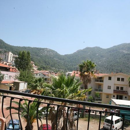 Barbaros Apart Hotel ทูรุนช์ ภายนอก รูปภาพ