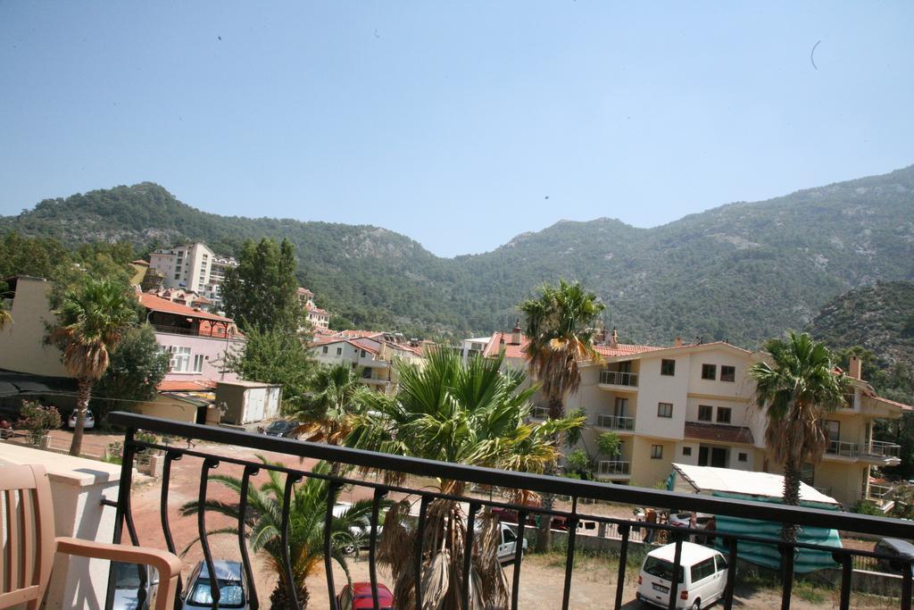 Barbaros Apart Hotel ทูรุนช์ ภายนอก รูปภาพ
