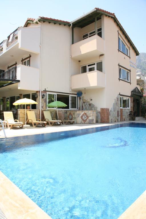 Barbaros Apart Hotel ทูรุนช์ ภายนอก รูปภาพ