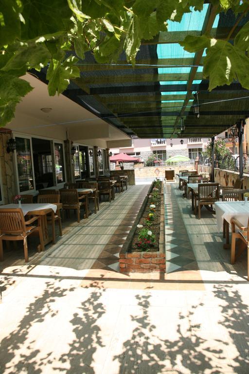 Barbaros Apart Hotel ทูรุนช์ ภายนอก รูปภาพ