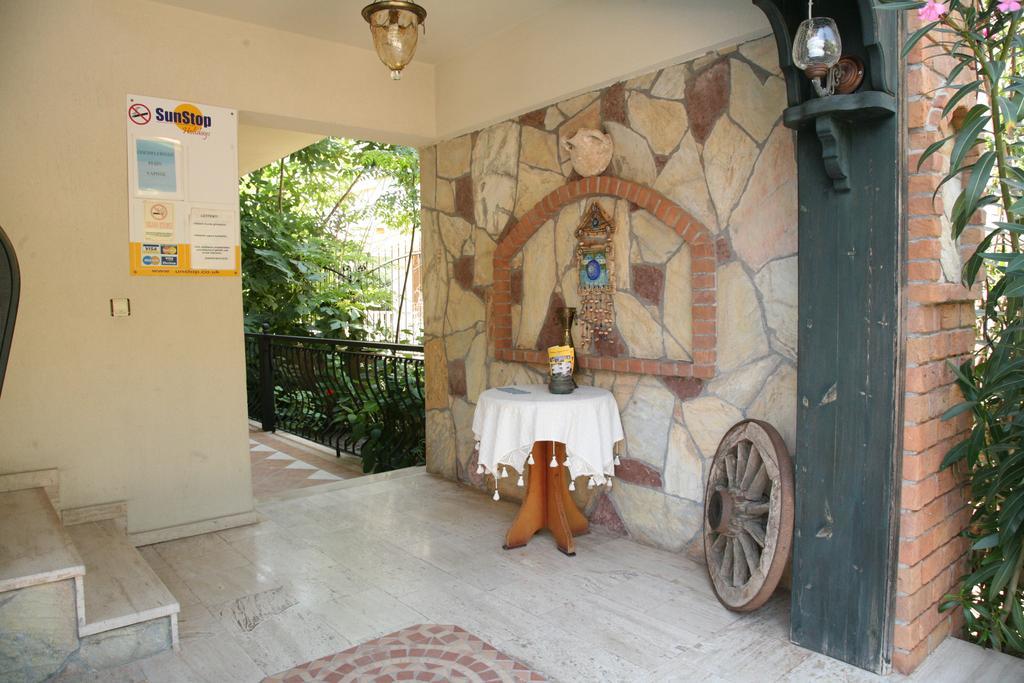 Barbaros Apart Hotel ทูรุนช์ ภายนอก รูปภาพ